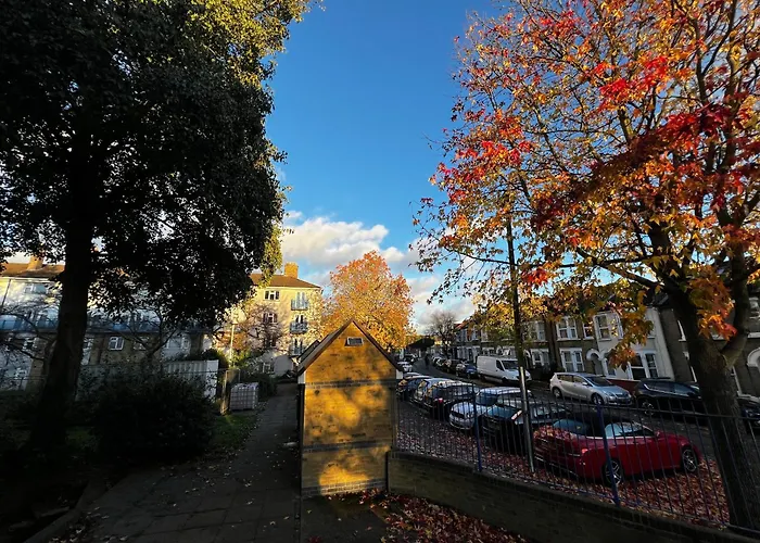 1-Bed Flat With Fast Wi-Fi In Prime Location 15Mins From Central London