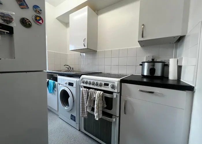 1-Bed Flat With Fast Wi-Fi In Prime Location 15Mins From Central London