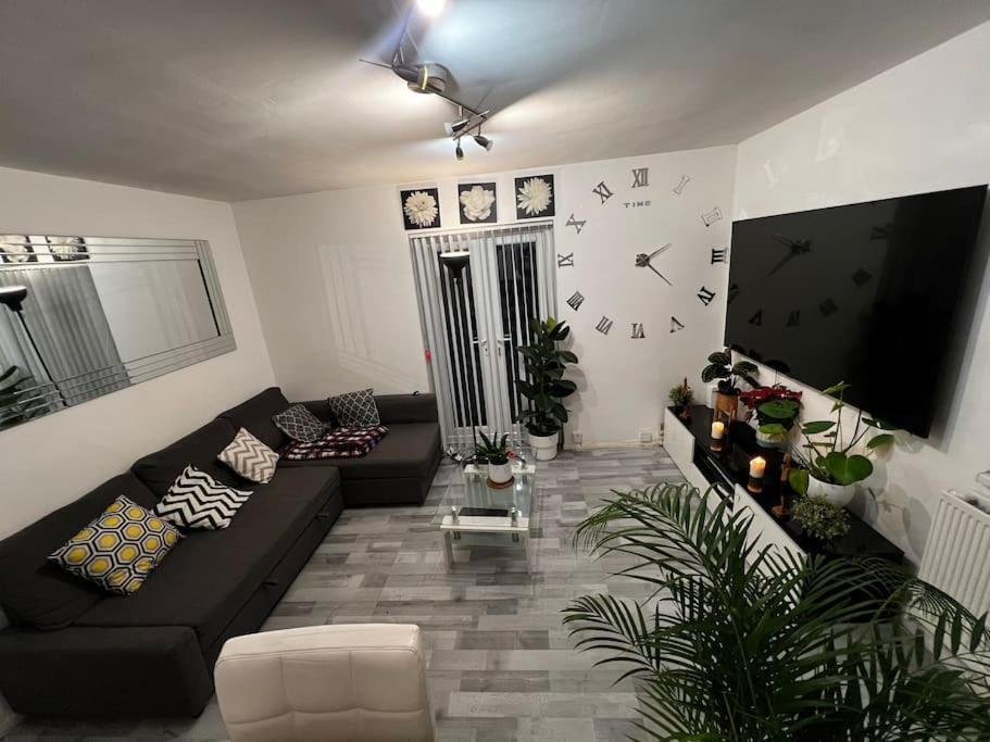 1-bed Flat With Fast Wi-fi In Prime Location 15mins From Appartement Londres